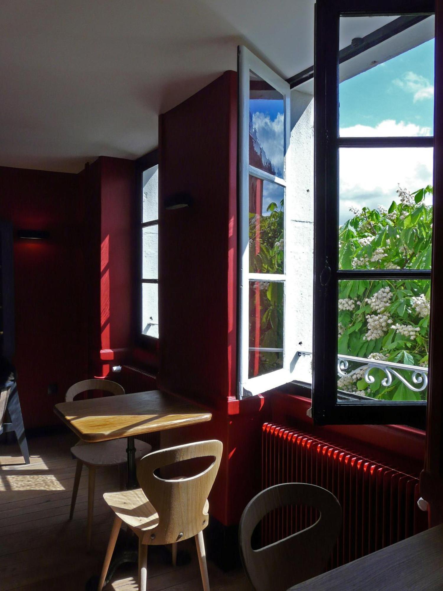 Hotel Courtille De Solutre Exterior foto